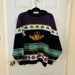 BLARNEY WOOLEN MILLS Claddagh Sweater L Irish St Patrick Day Celtic Crown Heart